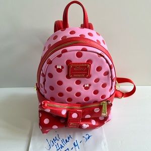 Loungefly Minnie Mouse backpack NWT